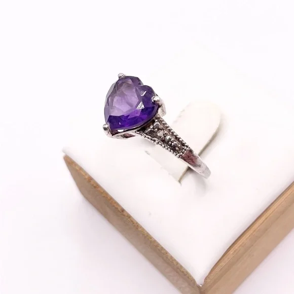 Size 7 Dark Purple amethyst heart 925 sterling silver ring - Picture 3 of 8